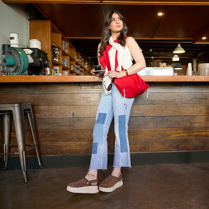 HEYDUDE Delray Clog Suede Dames Instappers Brown Leopard