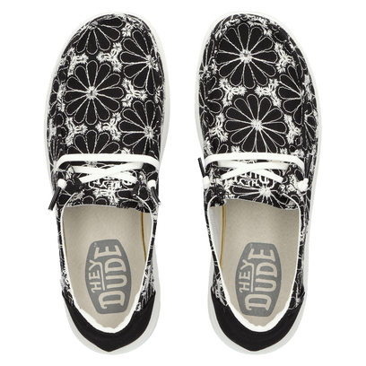 Wendy Rise Eyelet Dames Instappers Black