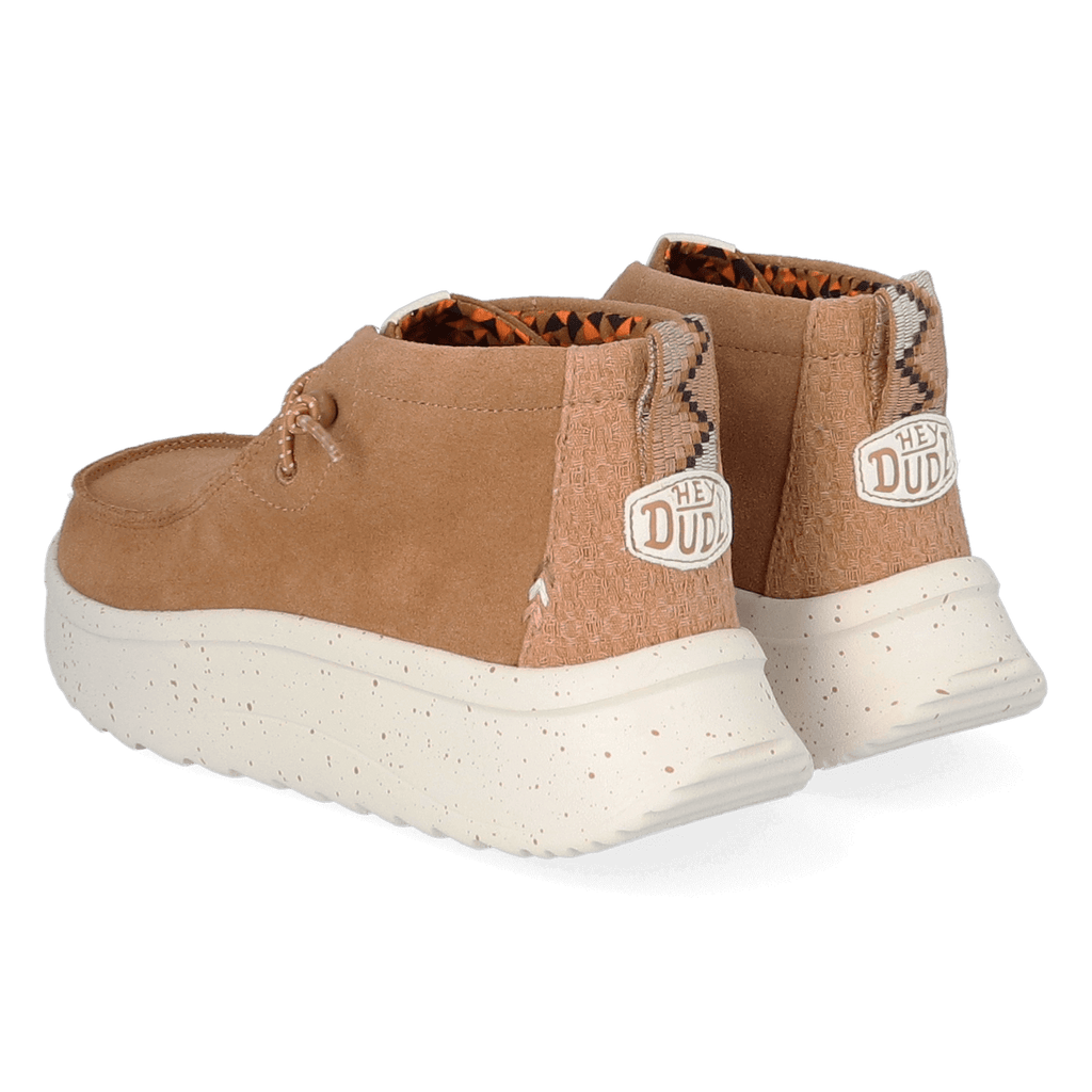 Wendy Peak Hi Suede Dames Instappers Chestnut