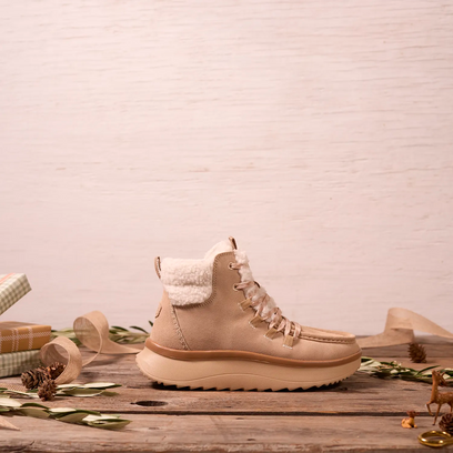 Wendy Peak Apres Suede CozStit Dames Boots Tan