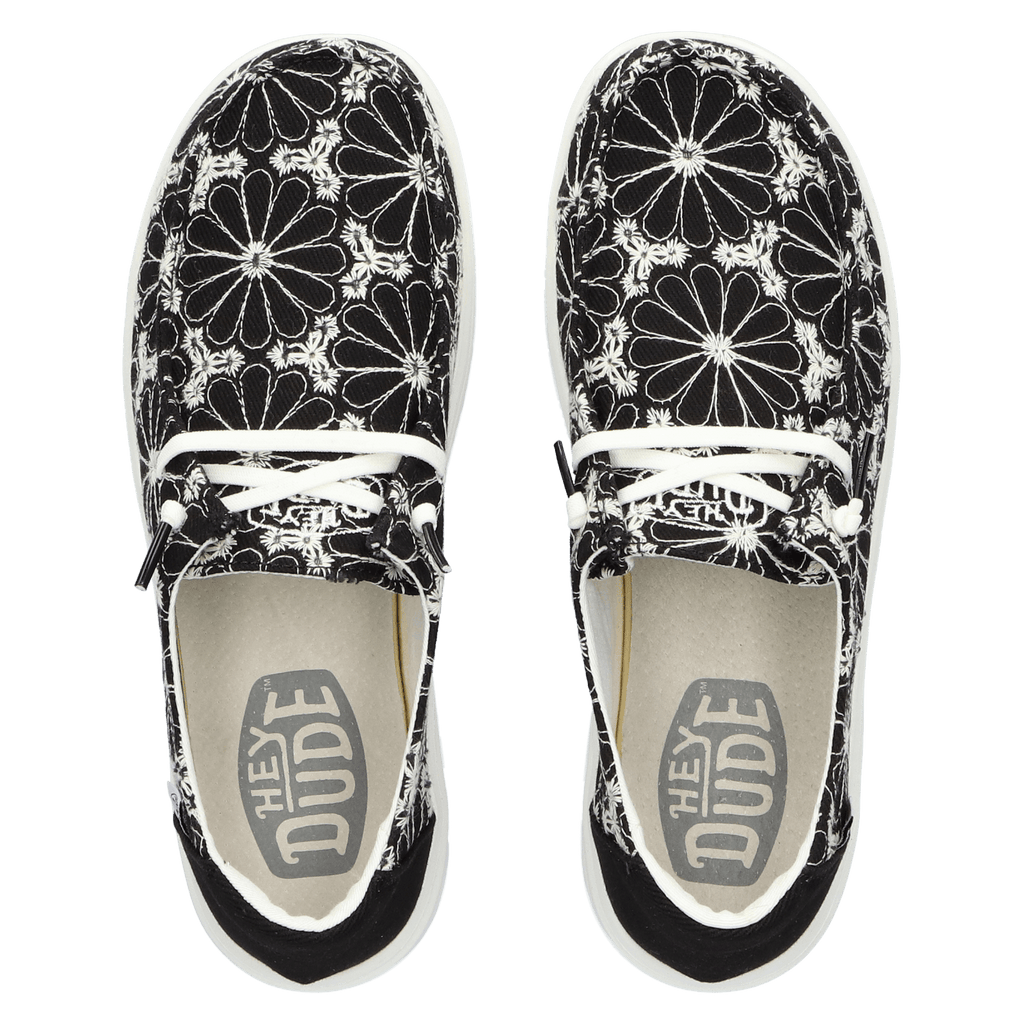 Wendy Rise Eyelet Dames Instappers Black